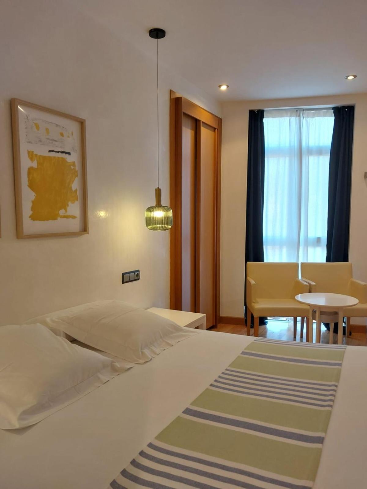 Hotel Nochendi Cangas de Onis Exterior photo