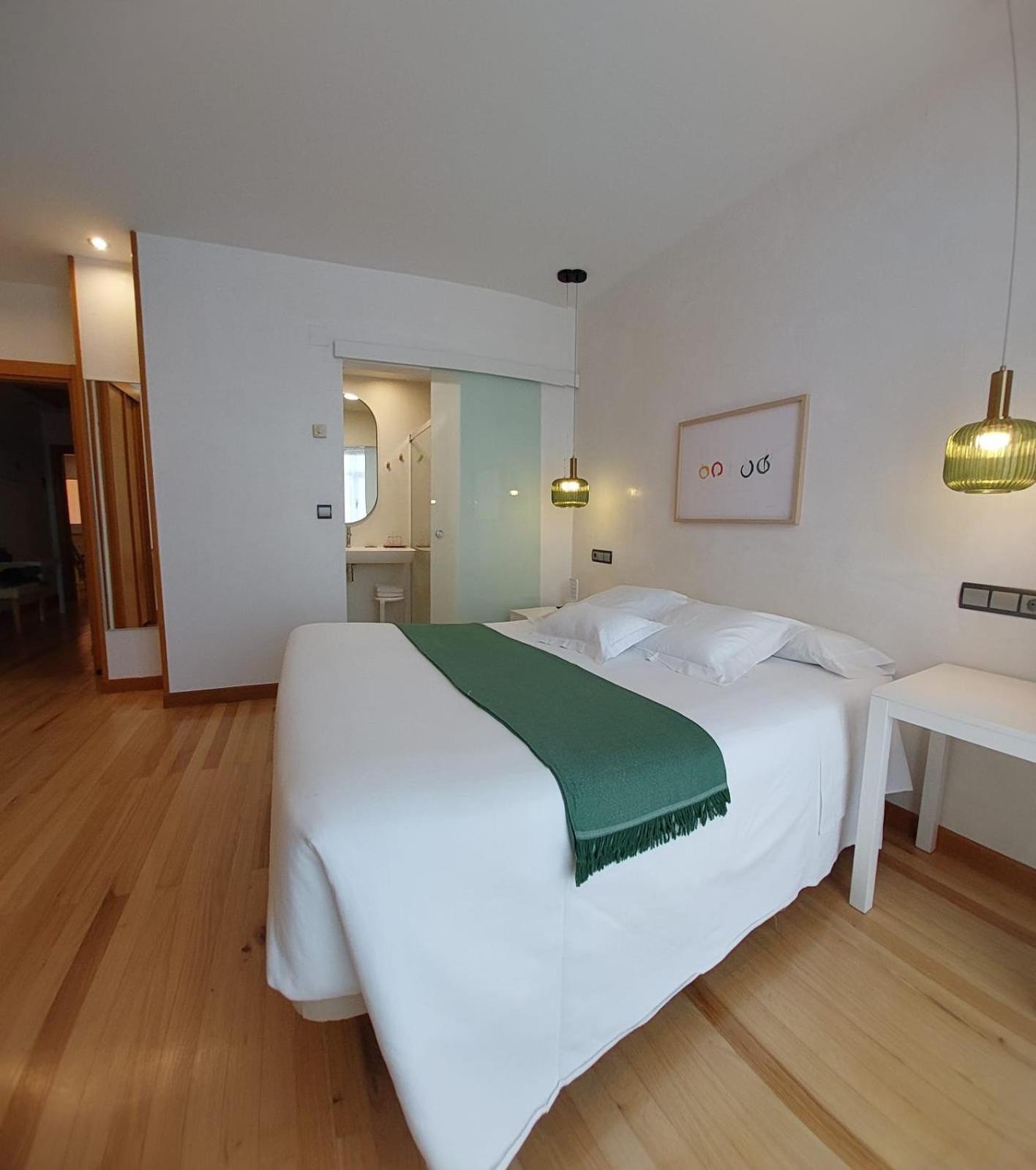 Hotel Nochendi Cangas de Onis Exterior photo
