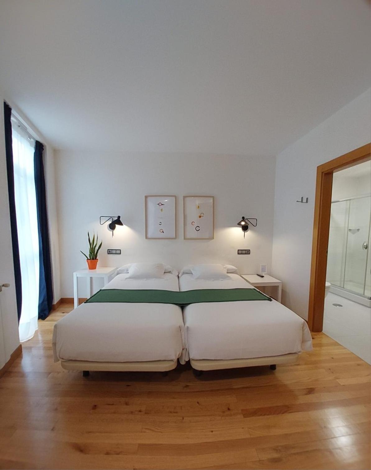 Hotel Nochendi Cangas de Onis Exterior photo