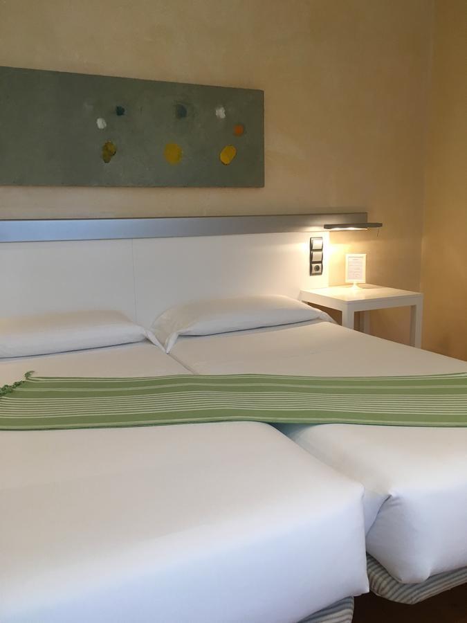 Hotel Nochendi Cangas de Onis Exterior photo