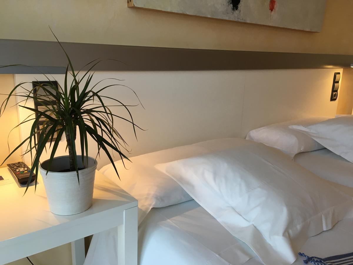 Hotel Nochendi Cangas de Onis Exterior photo