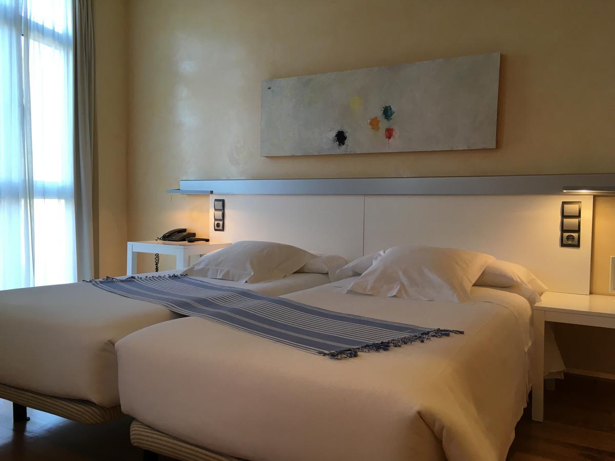 Hotel Nochendi Cangas de Onis Exterior photo