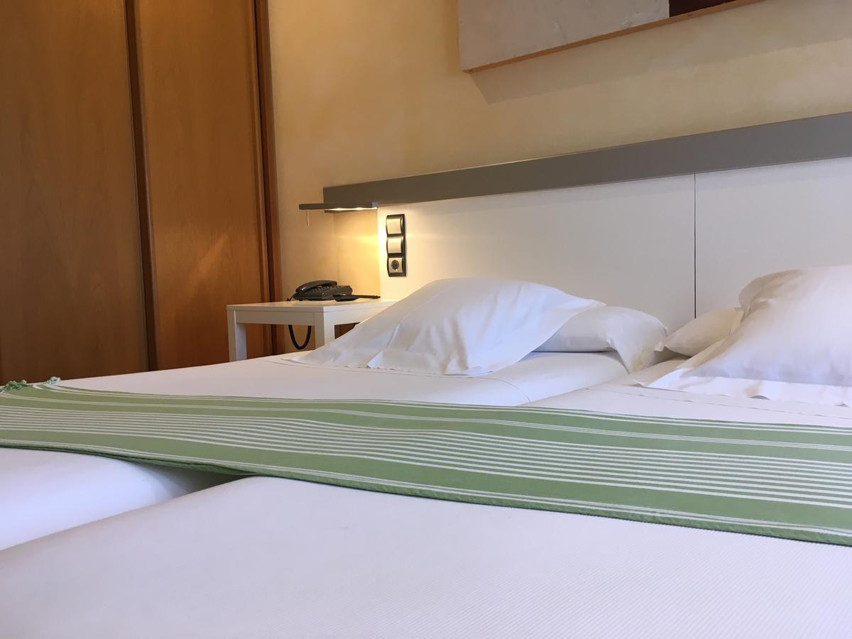 Hotel Nochendi Cangas de Onis Exterior photo
