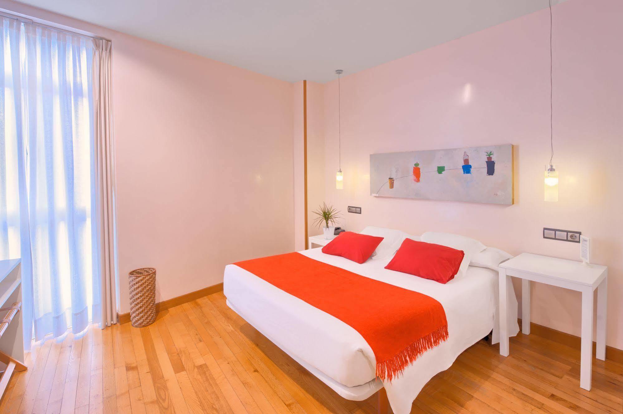 Hotel Nochendi Cangas de Onis Exterior photo